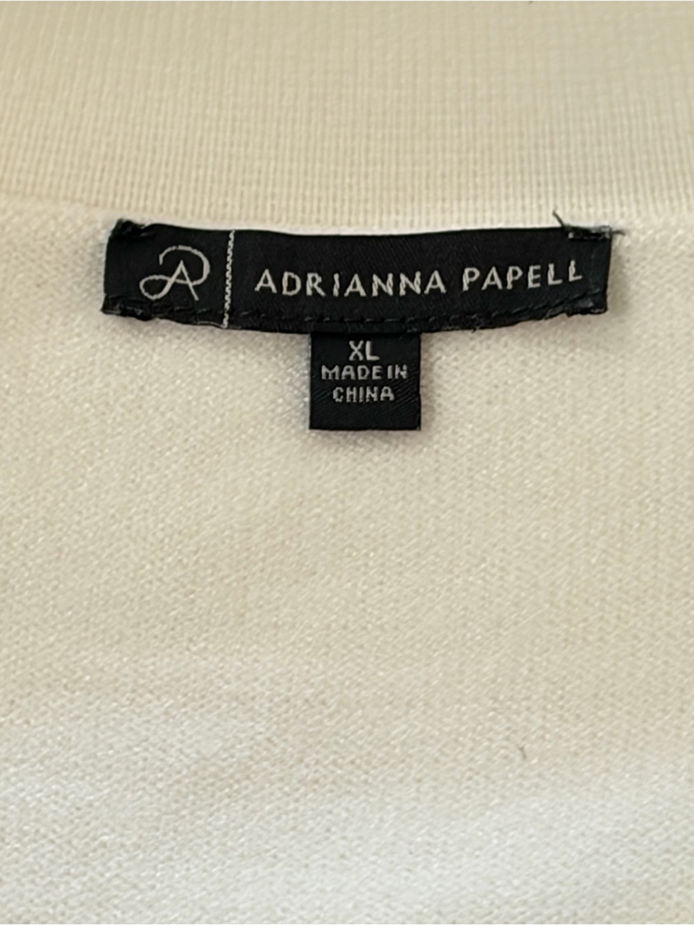 NWOT SZ XL Adrianna Papell Ivory Knit Polo Top with Crochet Sleeves - Picture 3 of 6
